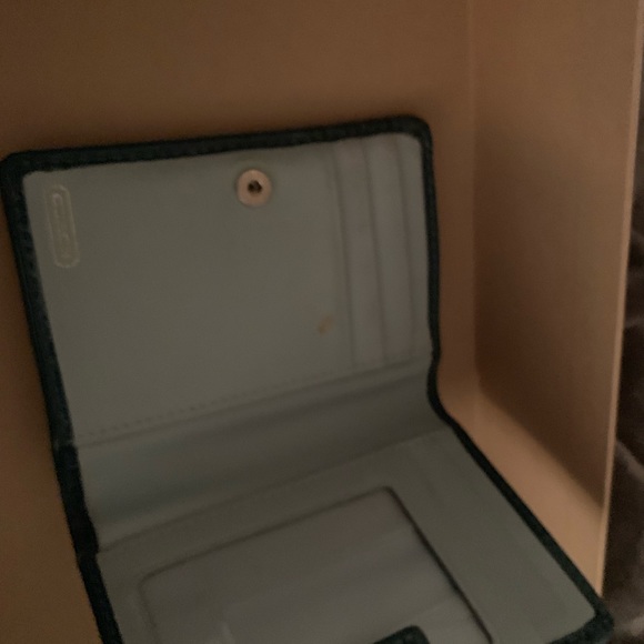 Coach wallet - Picture 2 of 3